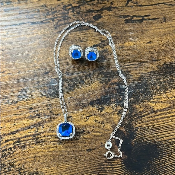 December birthstone necklace and earrings - Picture 1 of 3